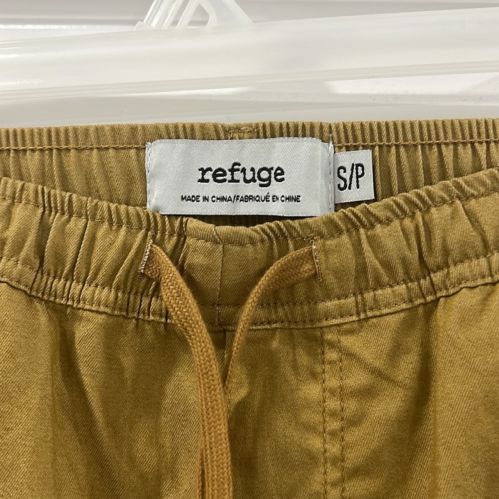 refuge Olive Green Cargo Jogger Pants - Picture 2 of 3